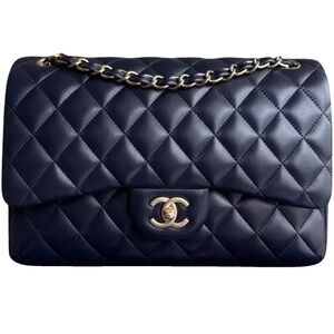 Chanel Jumbo Dark Blue Quilted Lambskin
Classic Double Flap Bag